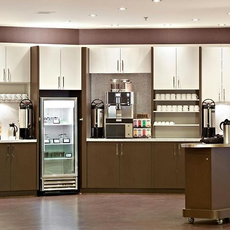 Delta Hotels By Marriott Saskatoon Downtown Bagian luar foto