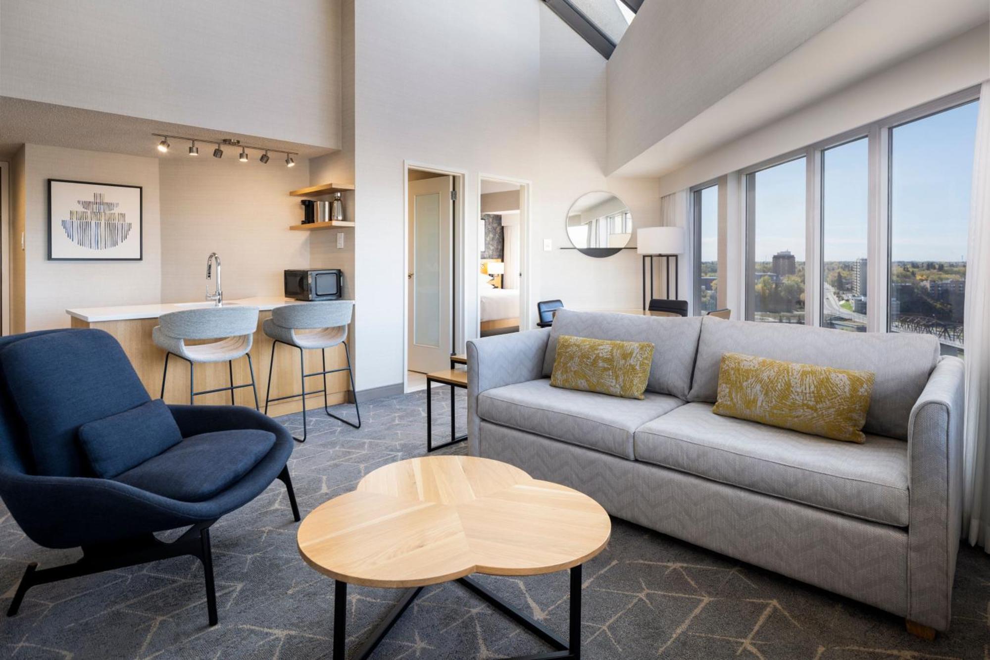 Delta Hotels By Marriott Saskatoon Downtown Bagian luar foto